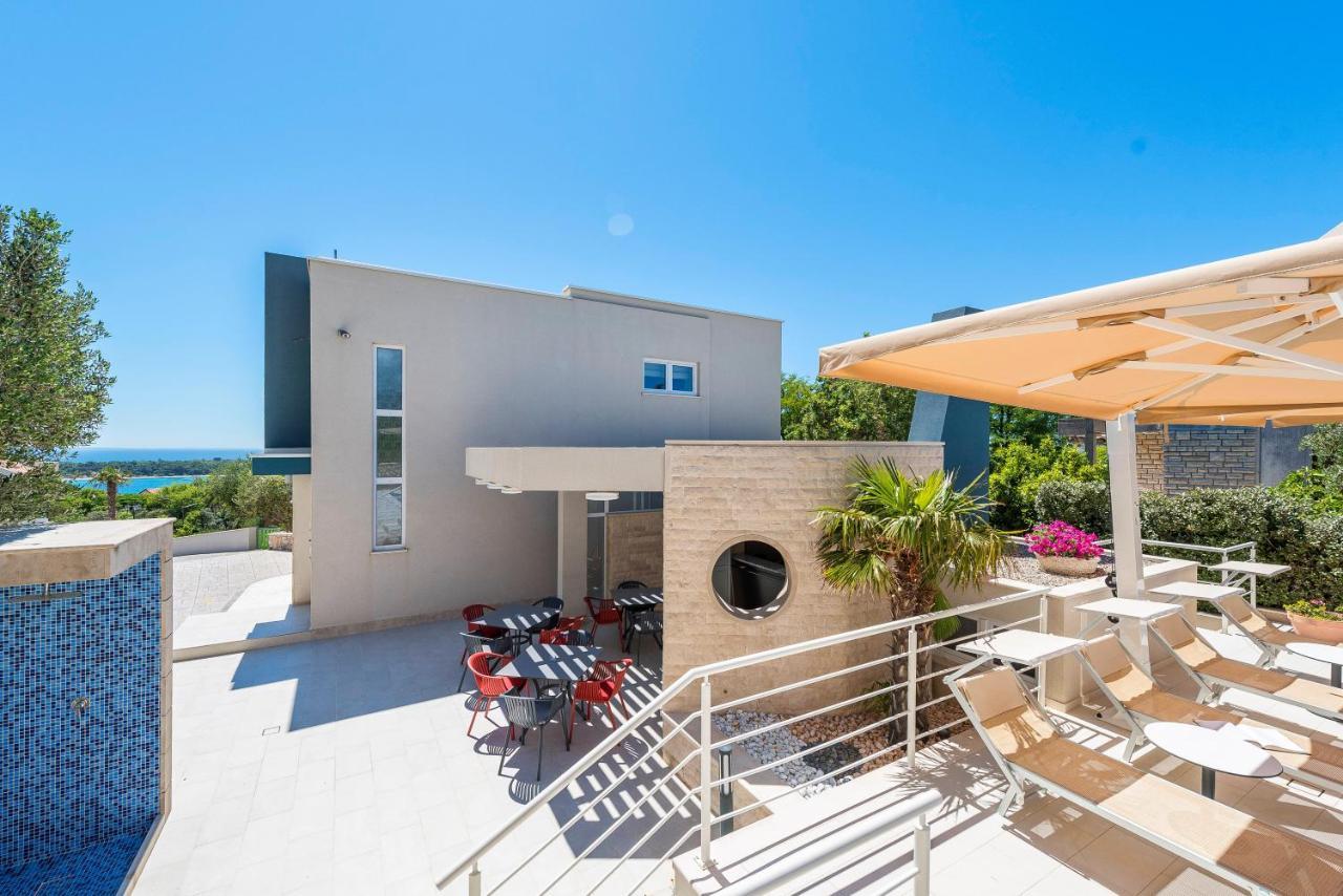 Pool Terrace Sea View Sarkic Διαμέρισμα Novalja Εξωτερικό φωτογραφία