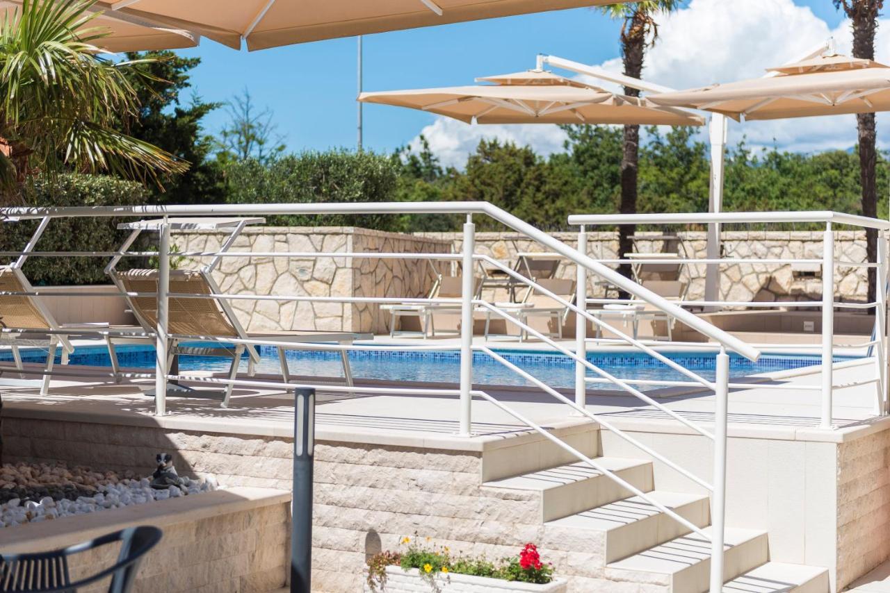Pool Terrace Sea View Sarkic Διαμέρισμα Novalja Εξωτερικό φωτογραφία